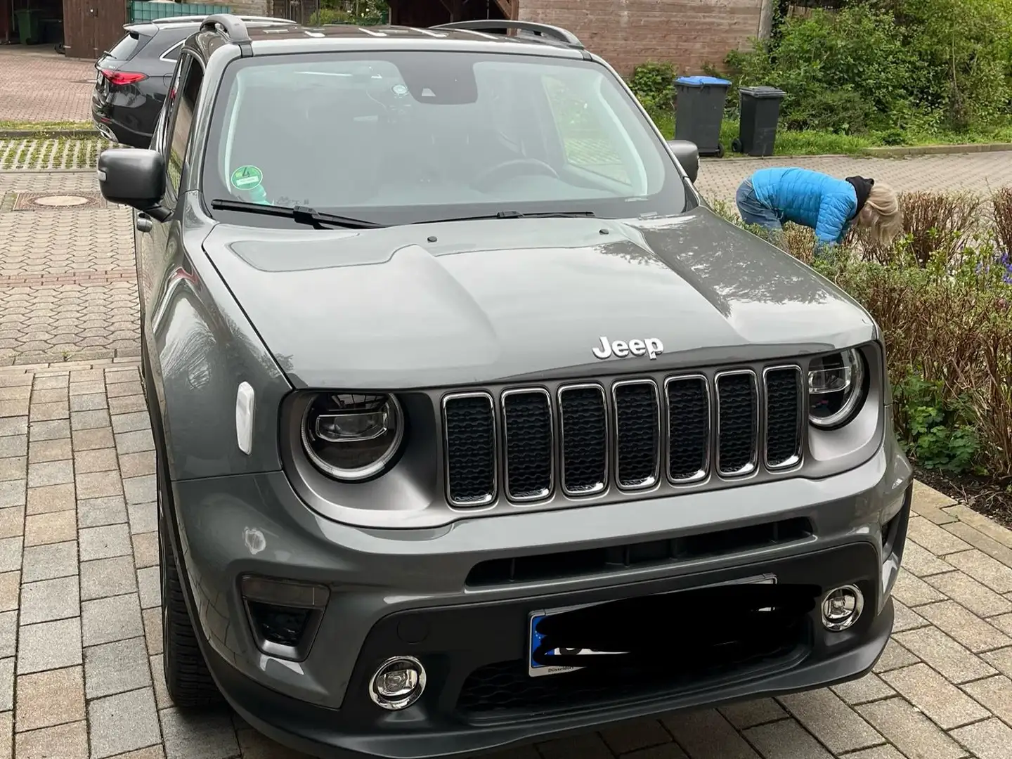 Jeep Renegade Renegade 1.3 T-GDI Automatik Limited Grau - 1
