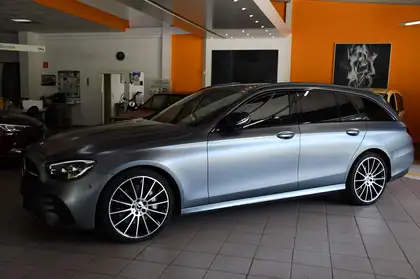 Annonce voiture d'occasion Mercedes-Benz E 400 - CARADIZE