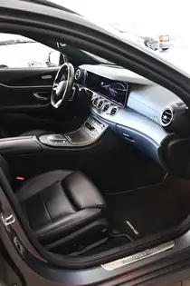 Annonce voiture d'occasion Mercedes-Benz E 400 - CARADIZE