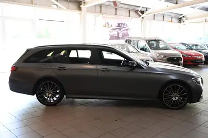 Annonce voiture d'occasion Mercedes-Benz E 400 - CARADIZE