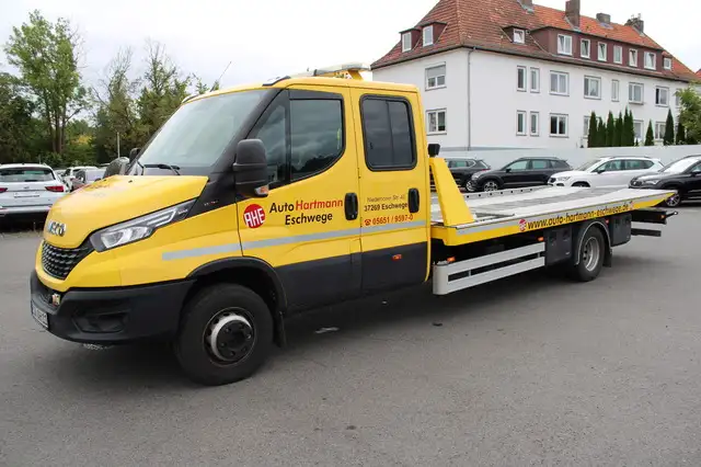 Iveco Daily 70C18 Doppelkabine Schiebeplateau Winde