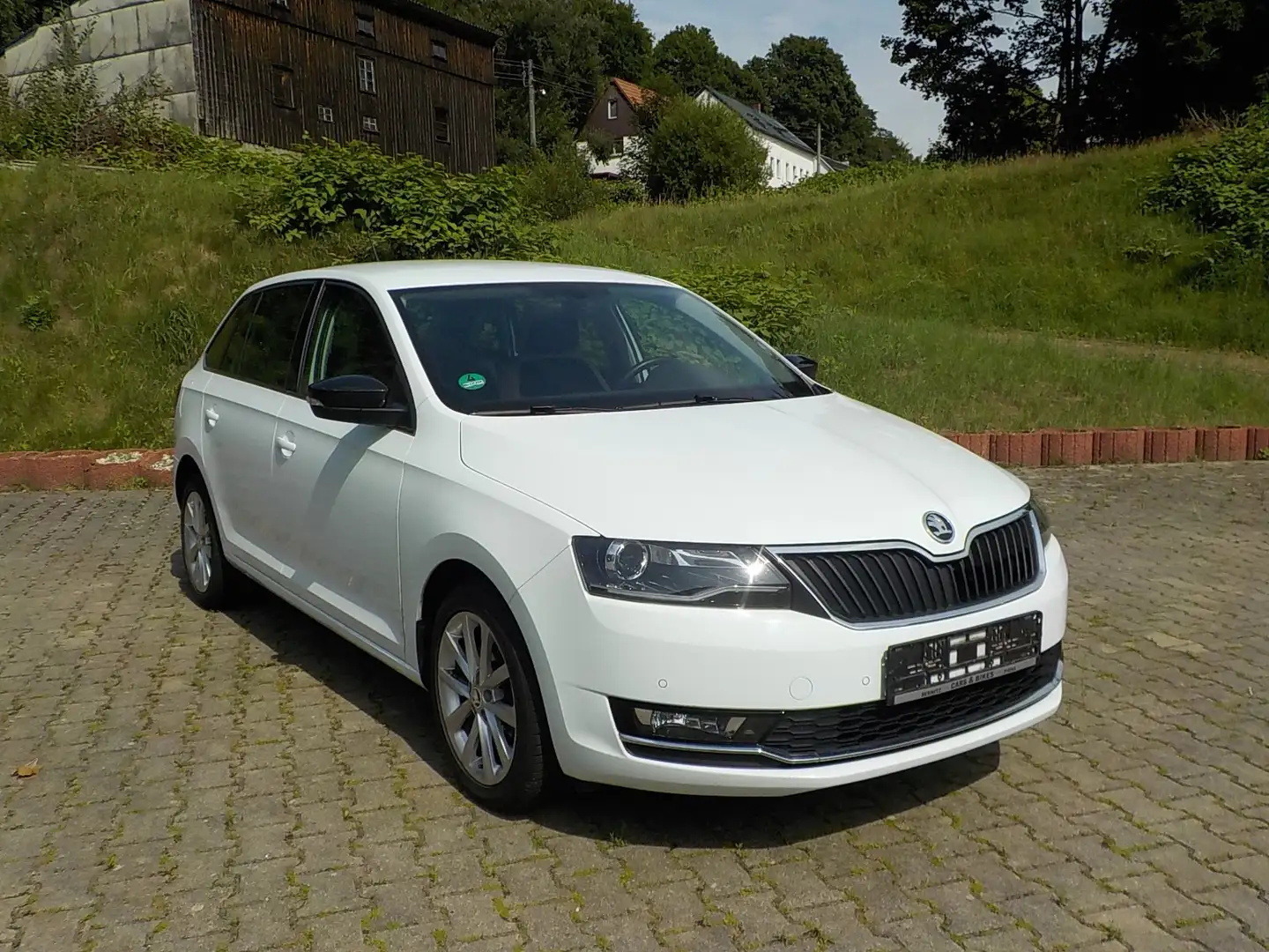 Skoda Rapid/Spaceback Rapid Spaceback 1.0 TSI Style Alb - 1