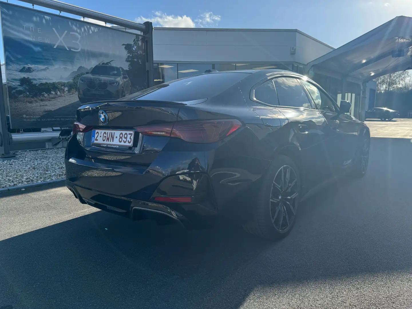 BMW i4 eDrive40 / Harman K /M Pro/ Adaptative Led / 19" Bleu - 2