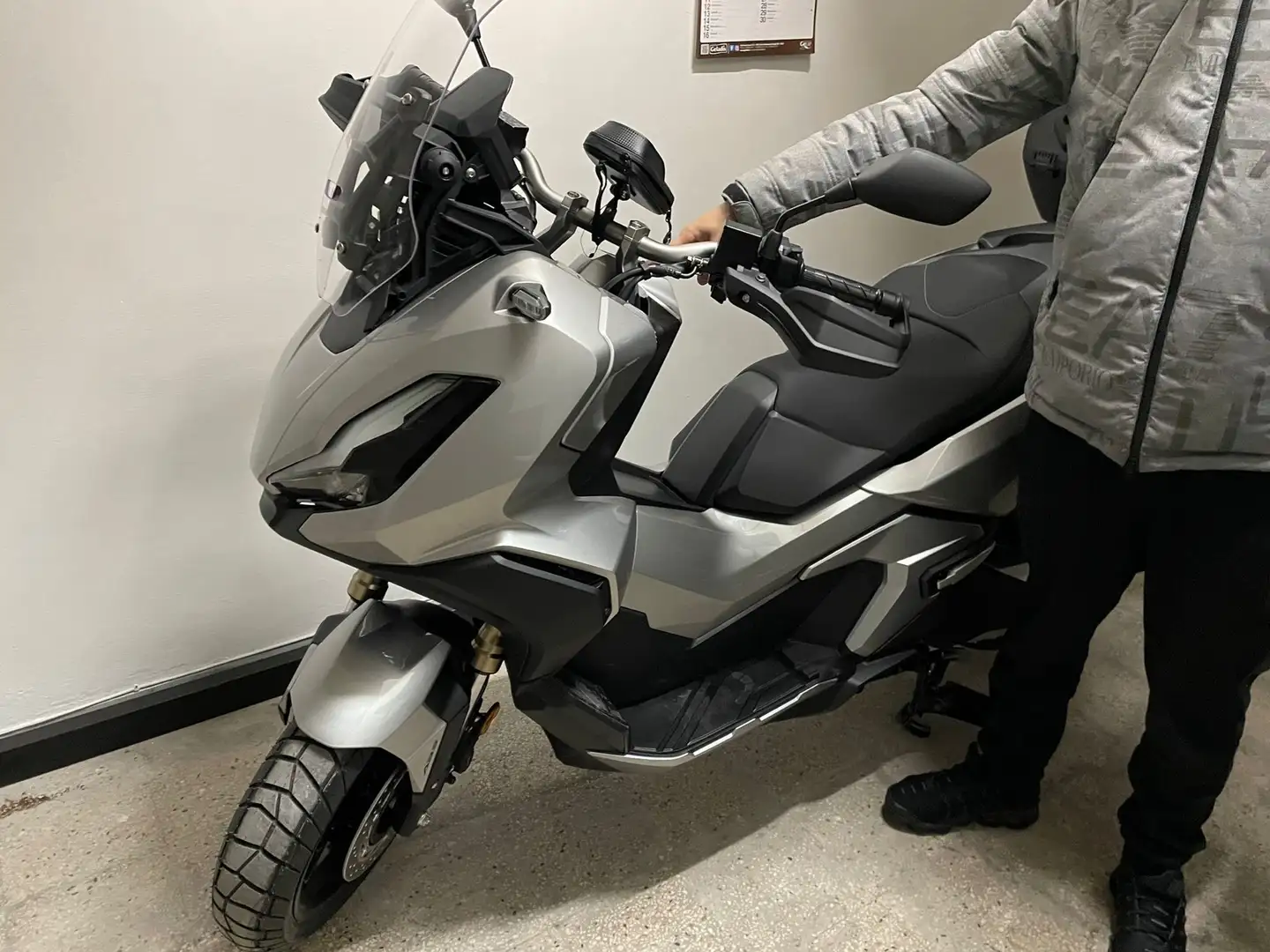 Honda ADV 350 - 1