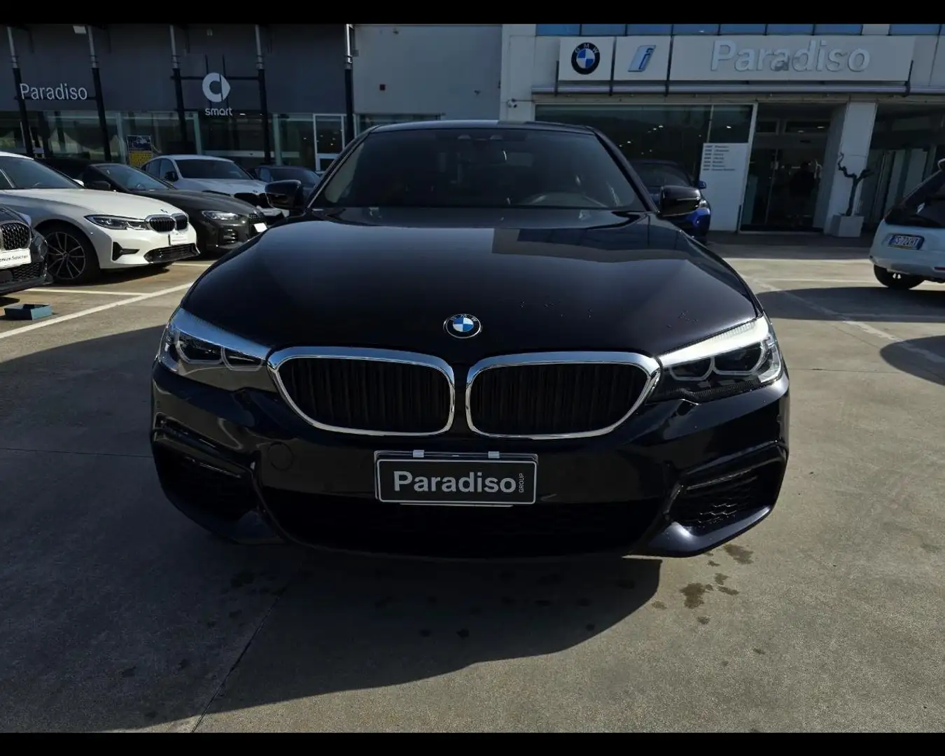 BMW 520 G30 2017 Berlina 520d xdrive Msport auto Nero - 2