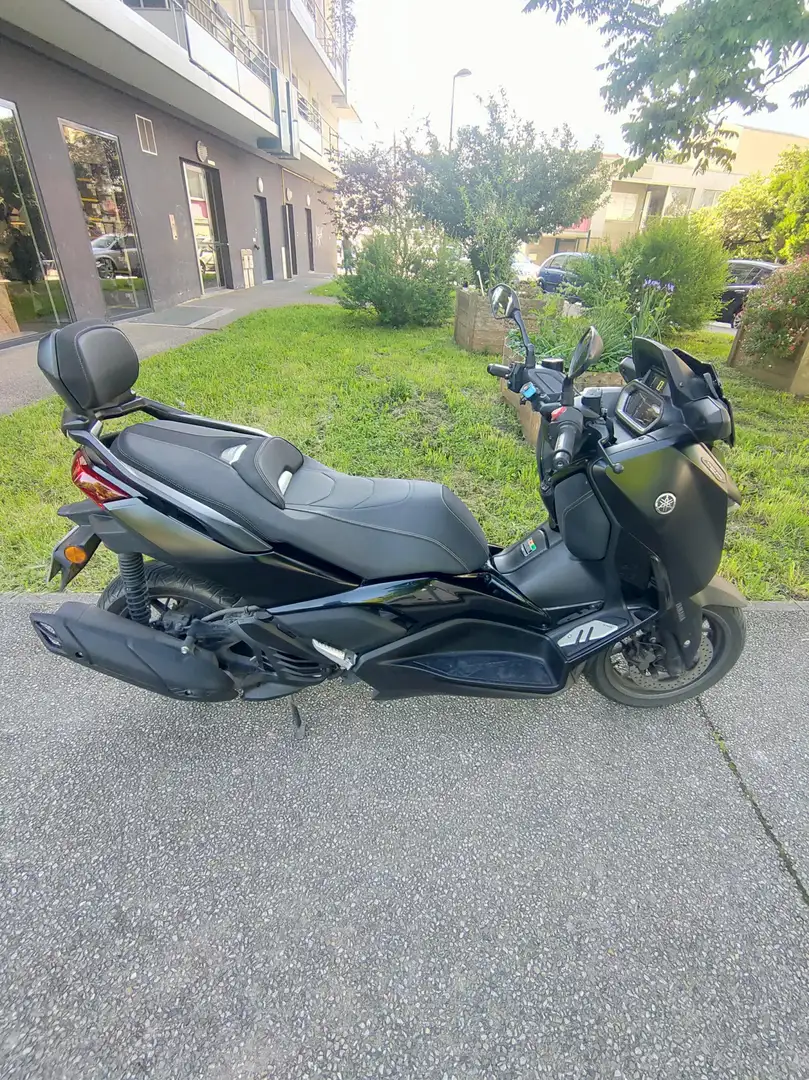 Yamaha X-Max 125 Negro - 2