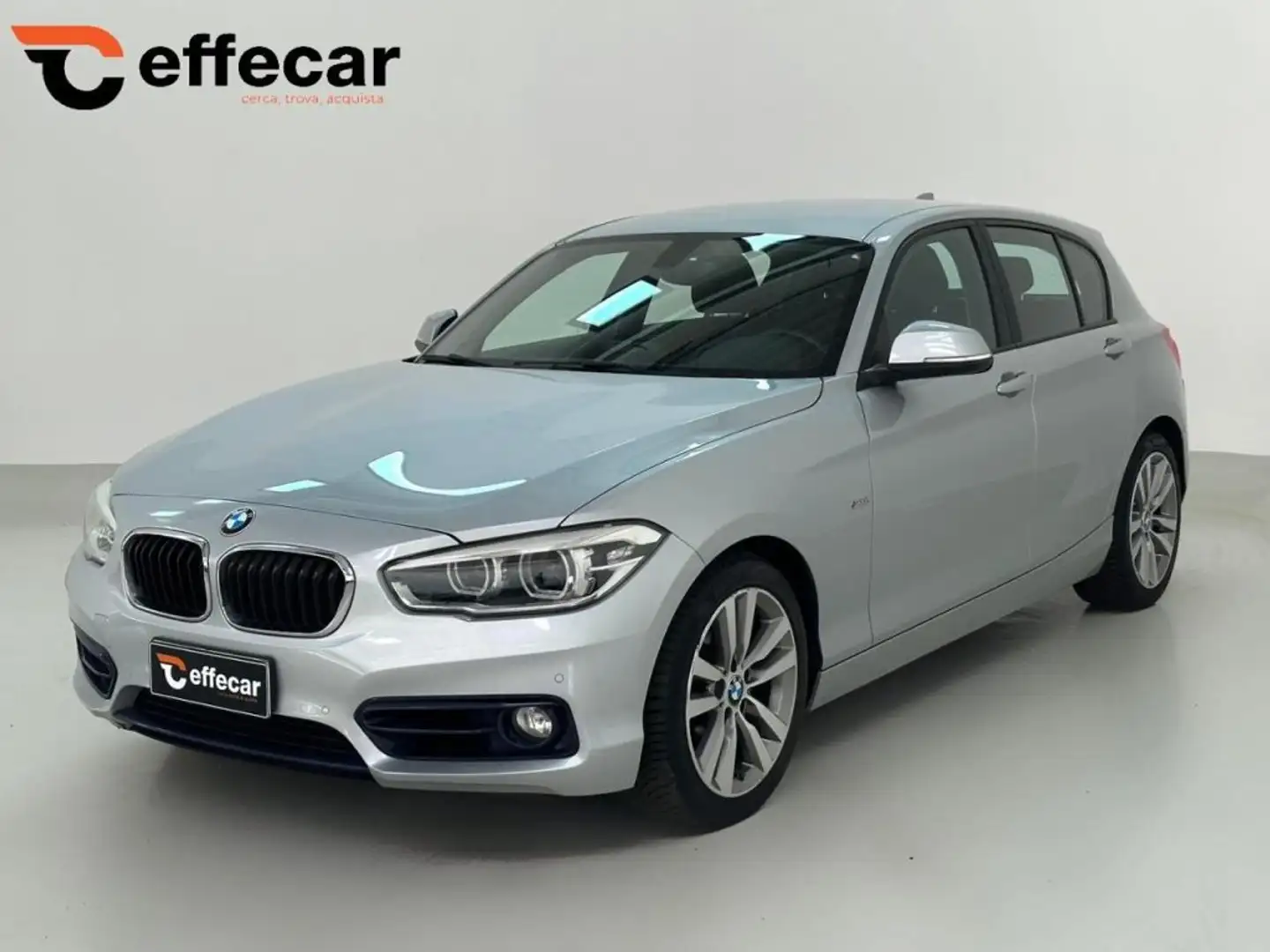 BMW 118 d 5p. Sport Silber - 1