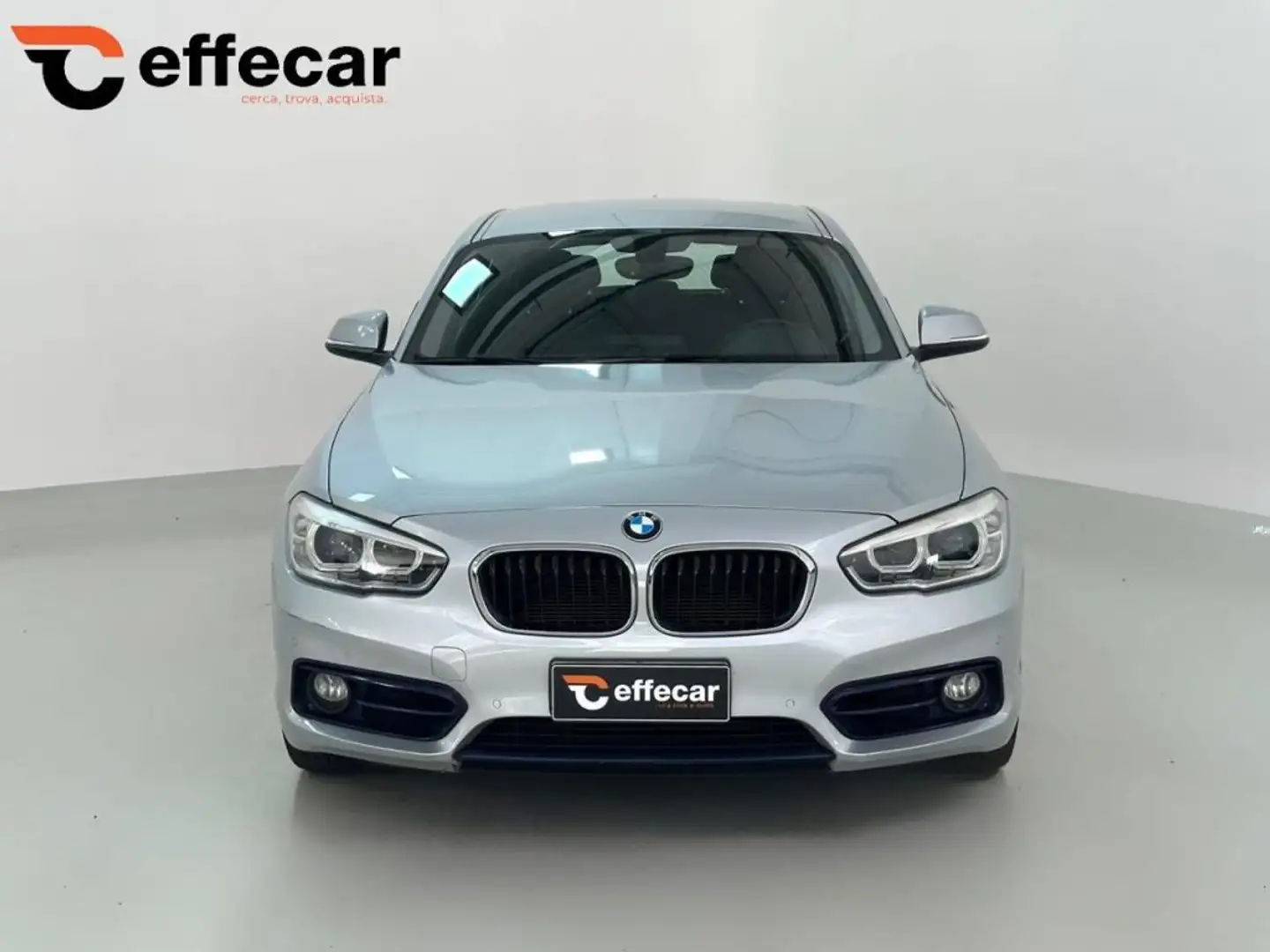 BMW 118 d 5p. Sport Silber - 2