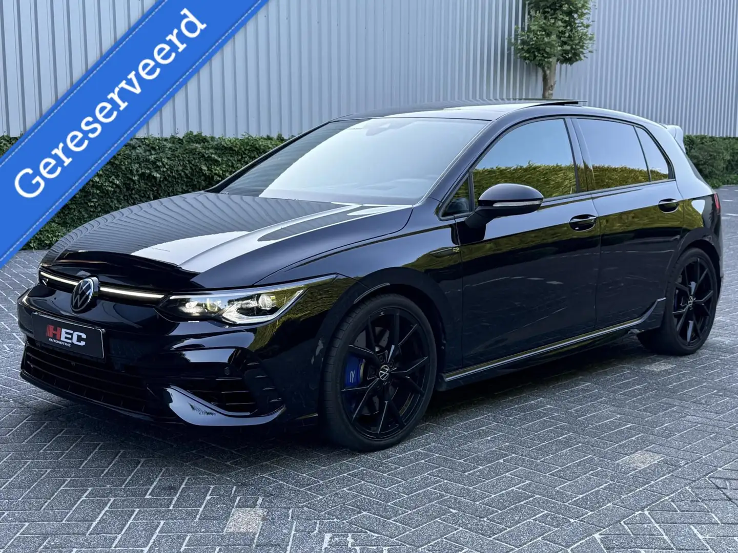 Volkswagen Golf 8 2.0 TSI R 4M PERFORMANCE AKRA HARMAN HUD Zwart - 1