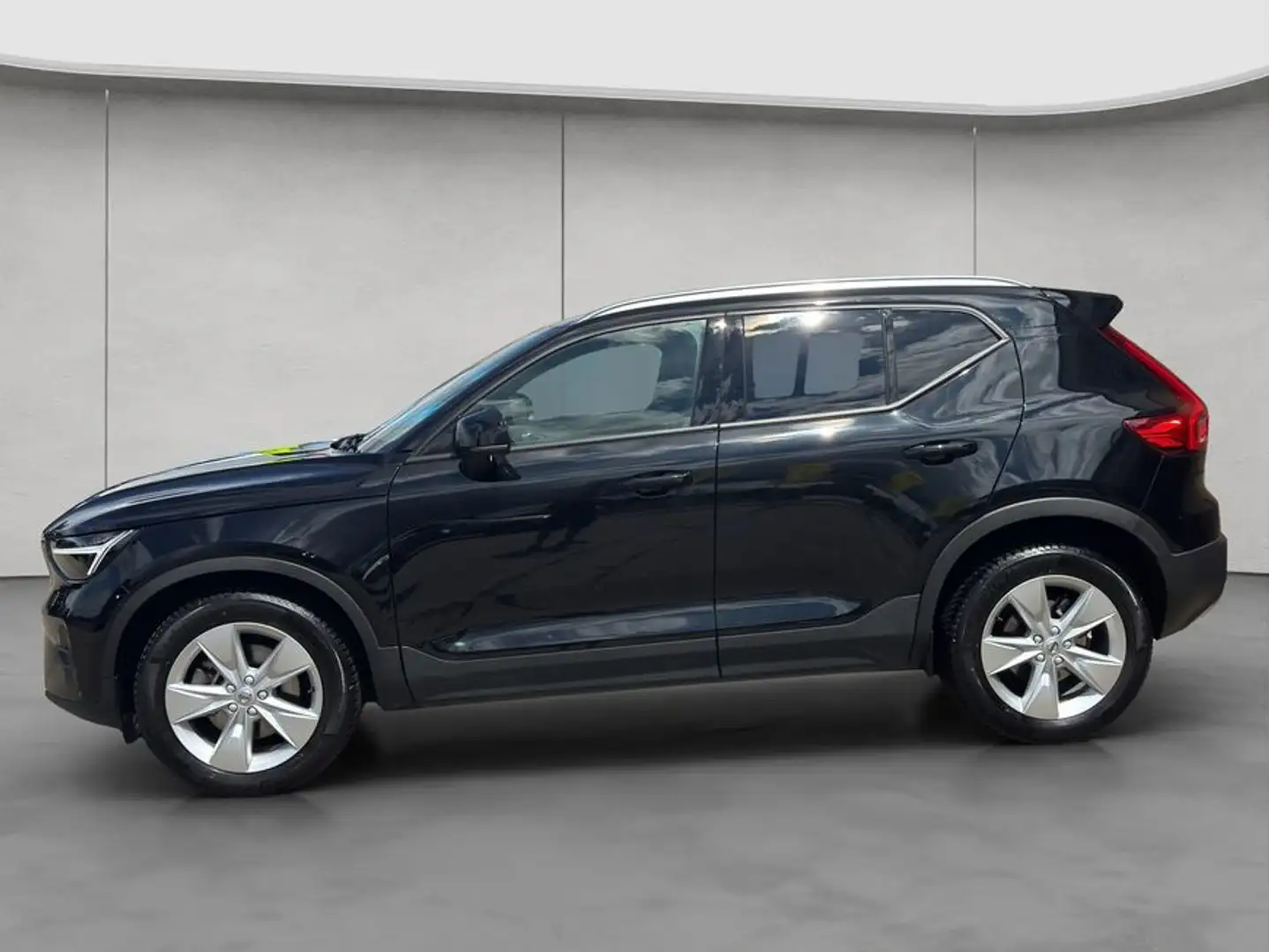 Volvo XC40 XC40 B3 DKG LED Google-Maps Kamera PDCv+h AHK Schwarz - 2