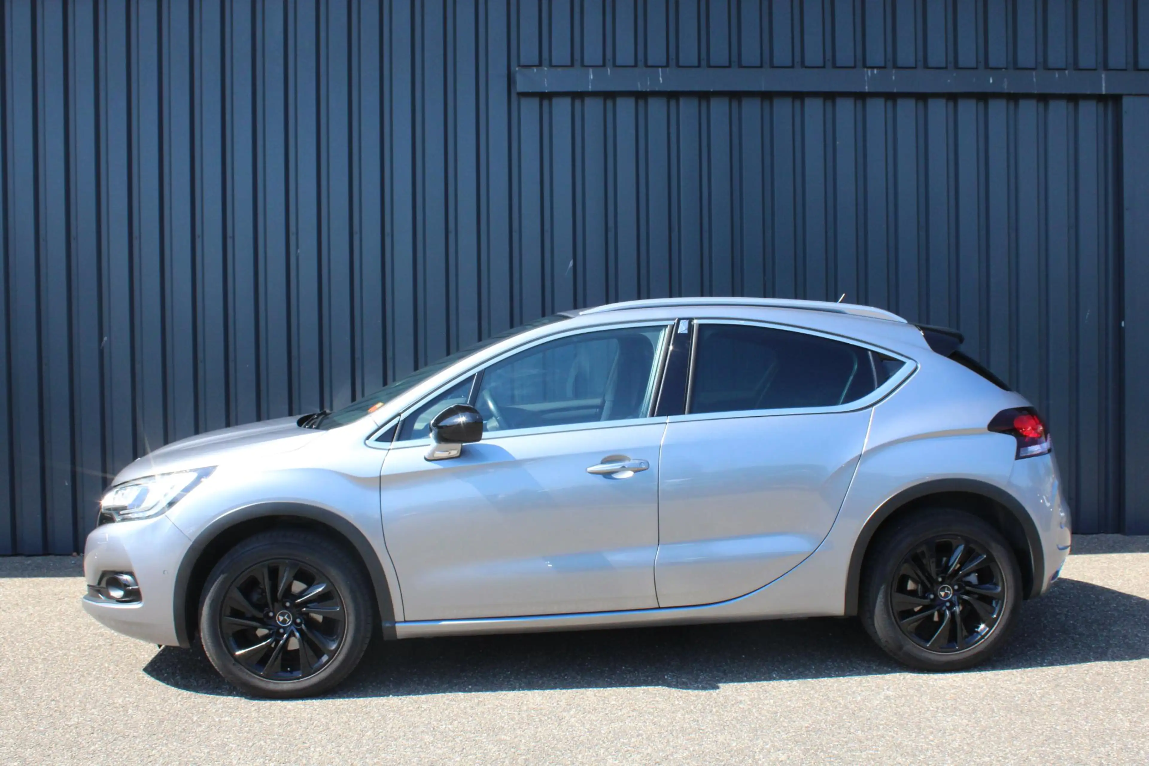 DS Automobiles DS 4 Crossback 1.2 PureTech Chic Navigatie | DENON Hifi | Climate — photo 2