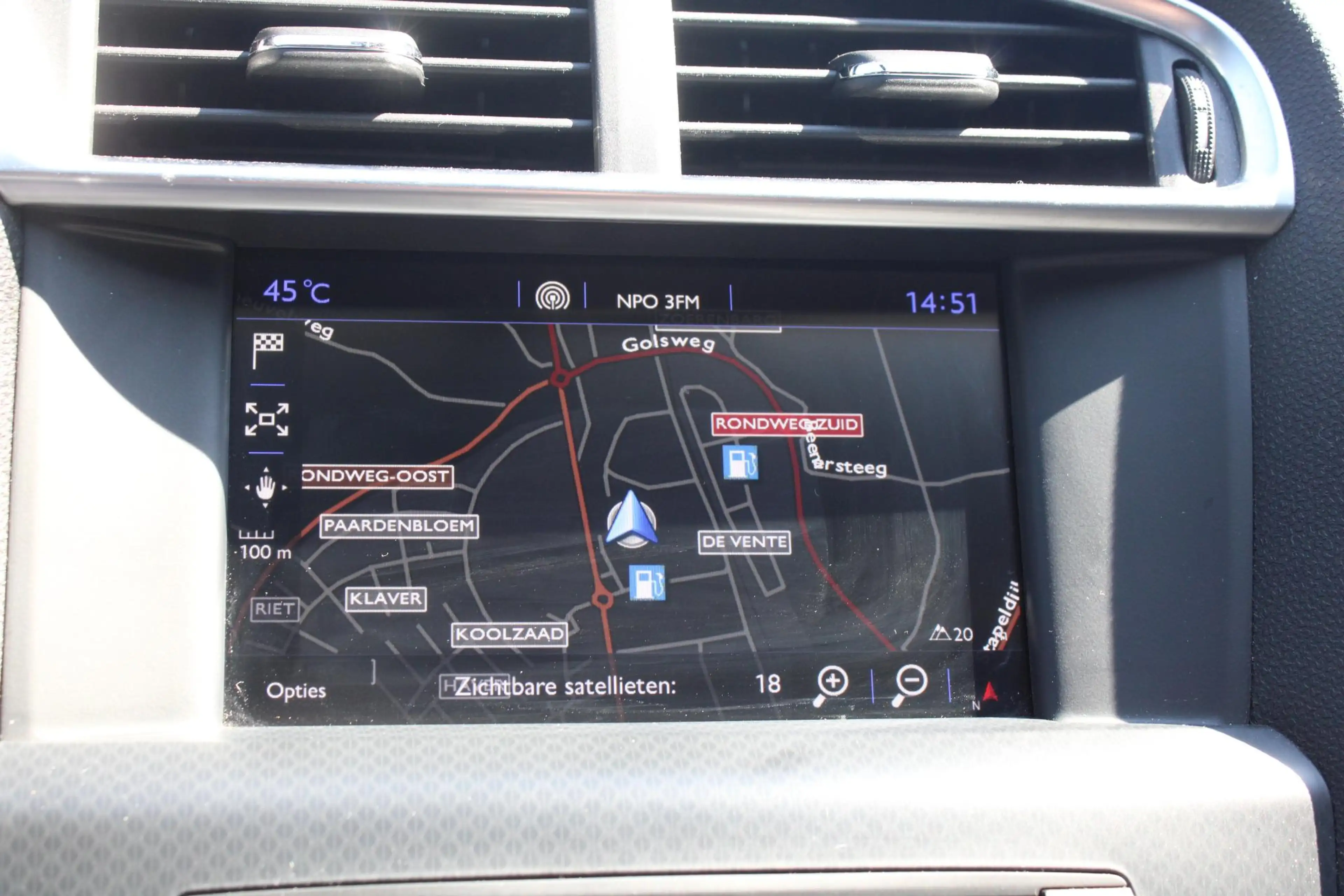 DS Automobiles DS 4 Crossback 1.2 PureTech Chic Navigatie | DENON Hifi | Climate — photo 13