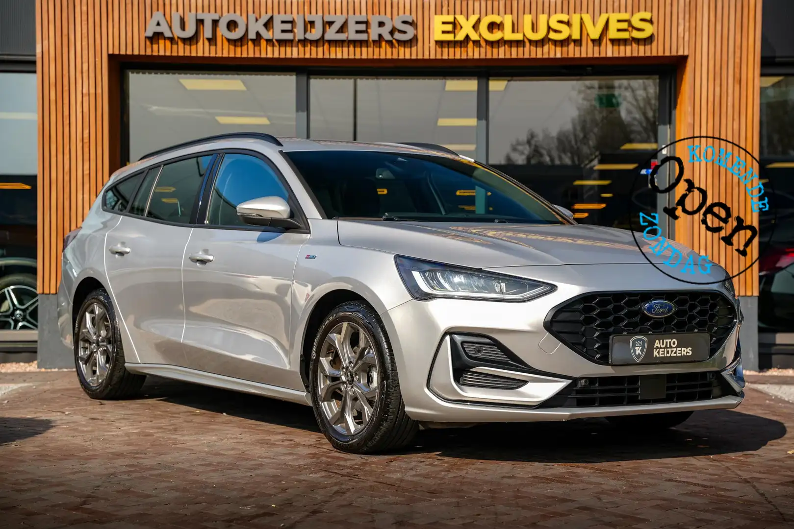 Ford Focus 1.0 EcoBoost Hybrid ST Line Groot Navi DAB+ Camera Grijs - 1