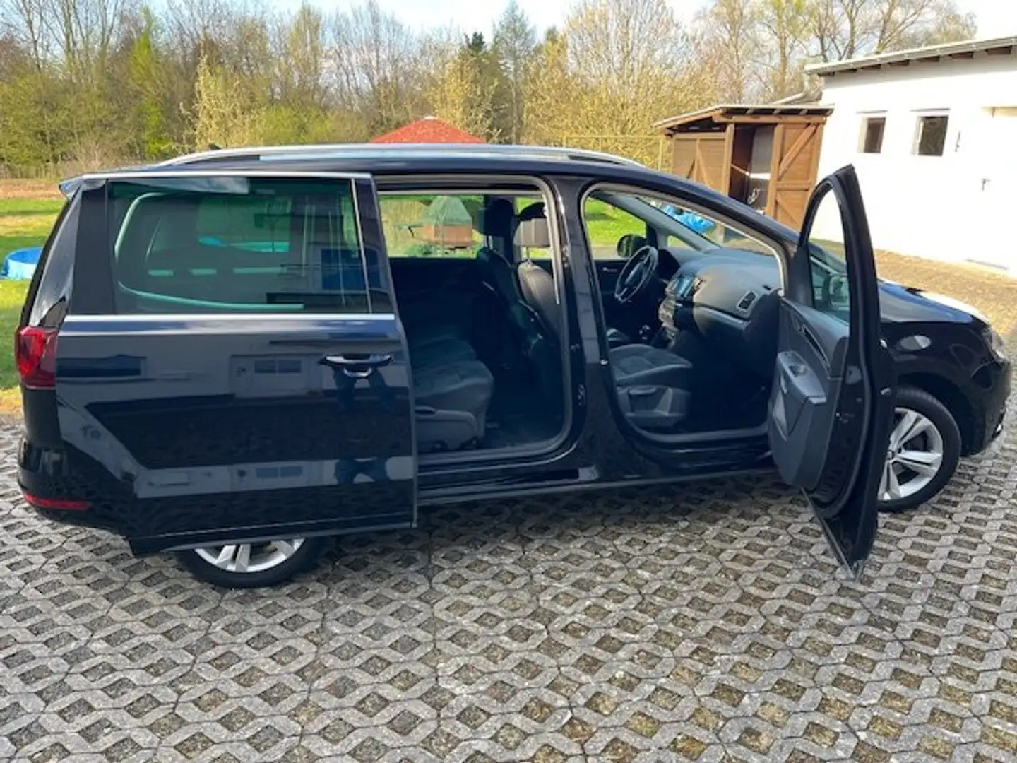 SEAT Alhambra Alhambra 1.4 TSI Start Schwarz - 1