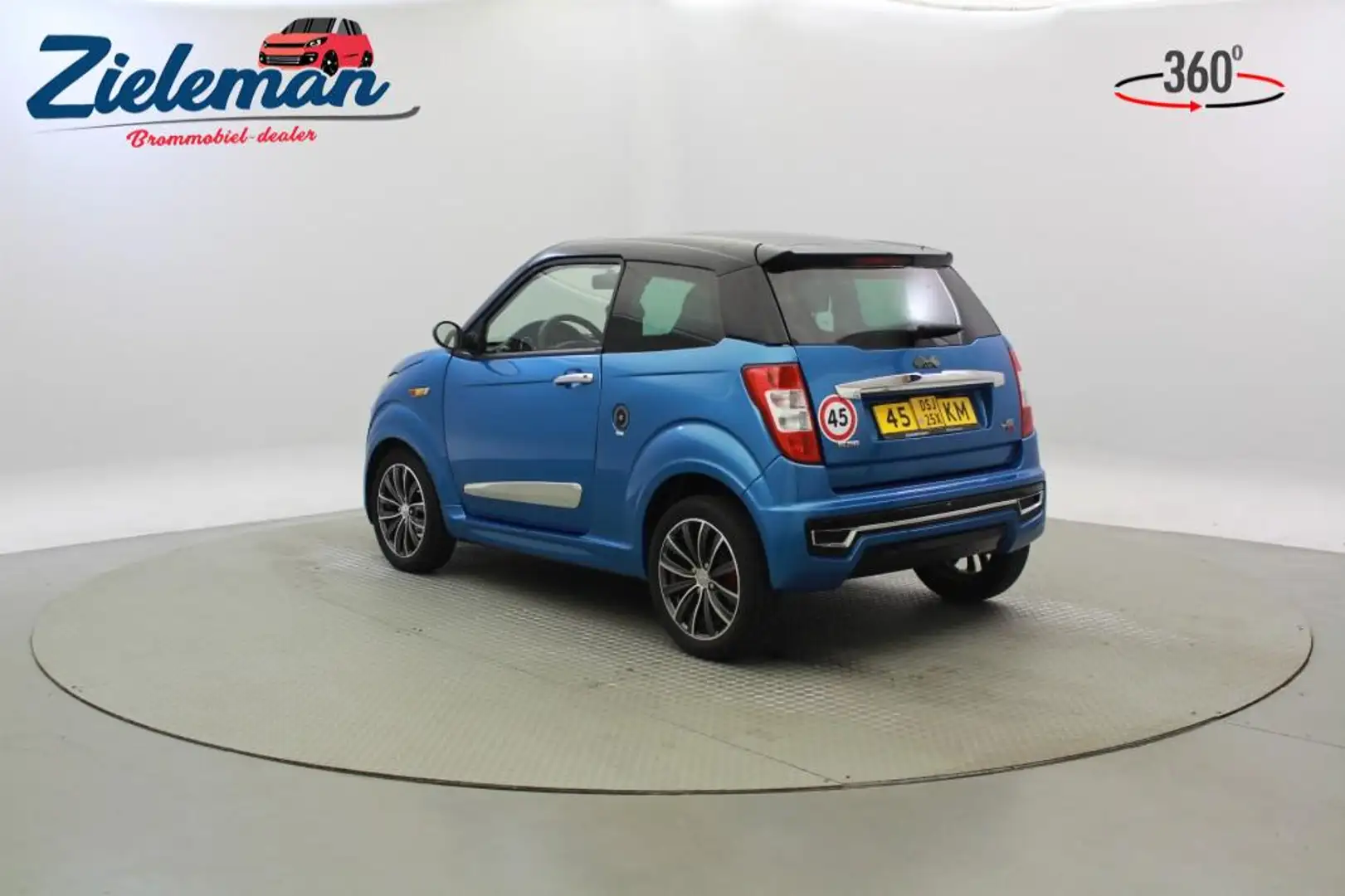 Ligier JS 50 L dCi Elegance  - 8.262 km - 2018 - Airco, Leer, C Modrá - 2