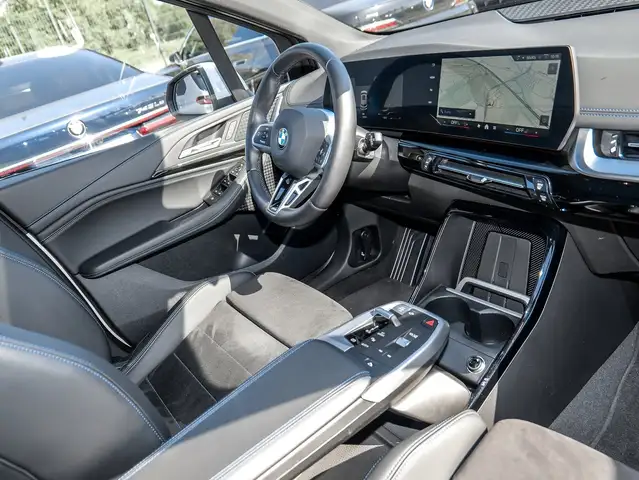 BMW 2 Series view 15