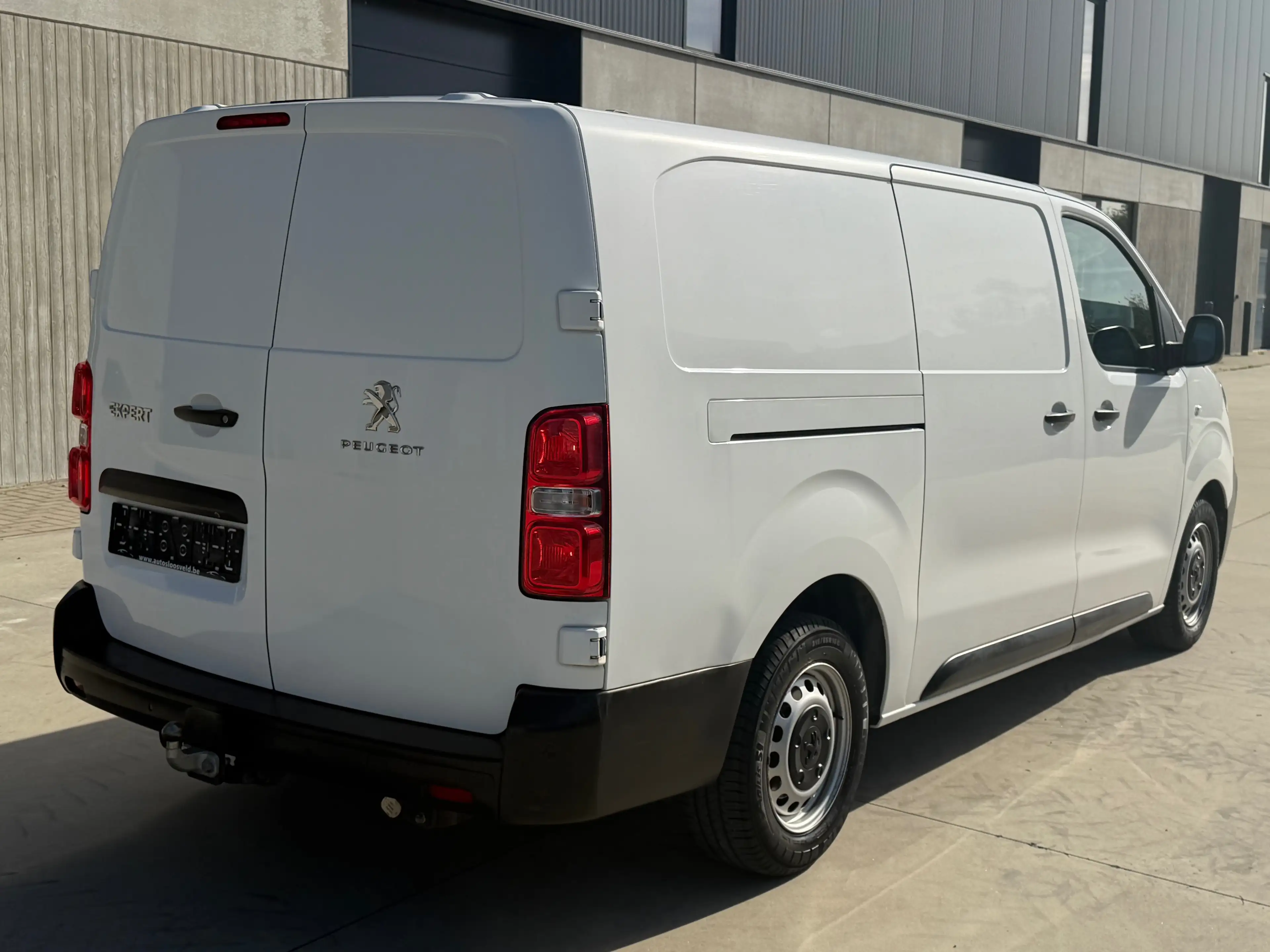 Peugeot Expert 2.0 BlueHDi L3 Euro 6d/ CARPLAY/ NAVI/ CAMERA./ 3 Zitpl/ € 13.636 EXCL BTW — photo 4