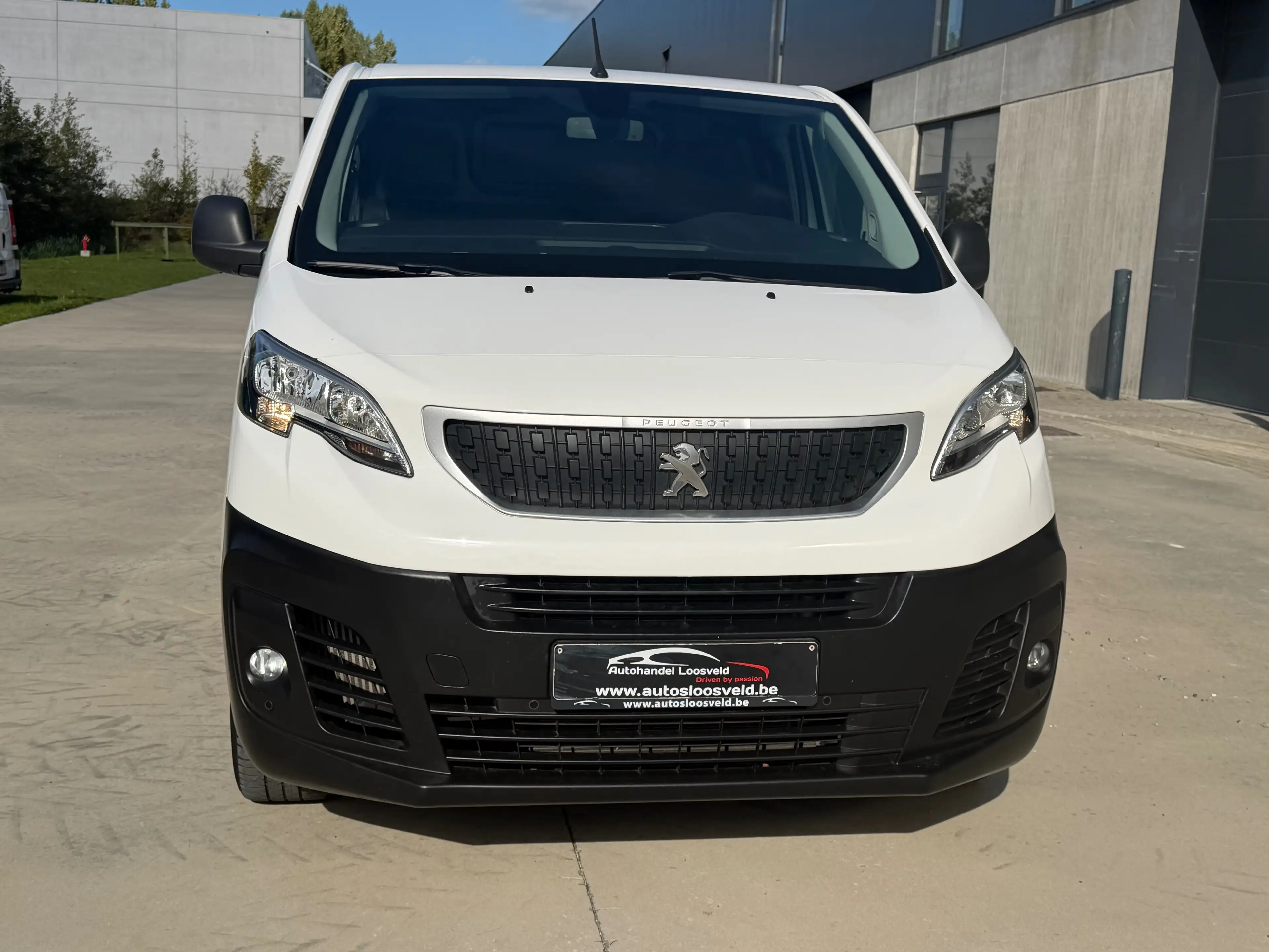 Peugeot Expert 2.0 BlueHDi L3 Euro 6d/ CARPLAY/ NAVI/ CAMERA./ 3 Zitpl/ € 13.636 EXCL BTW — photo 2