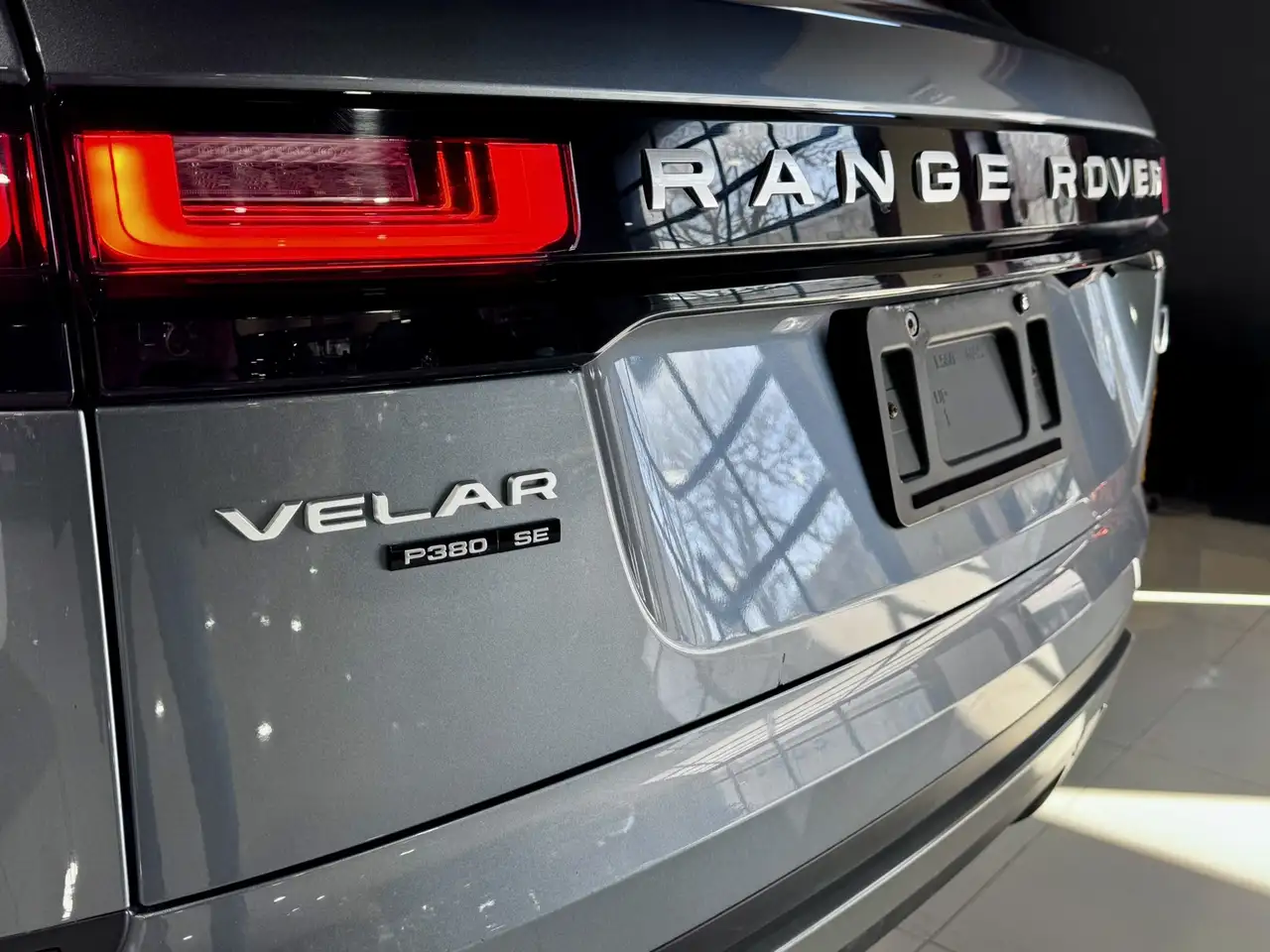 Land Rover Range Rover Velar снимка Land Rover Range Rover Velar
