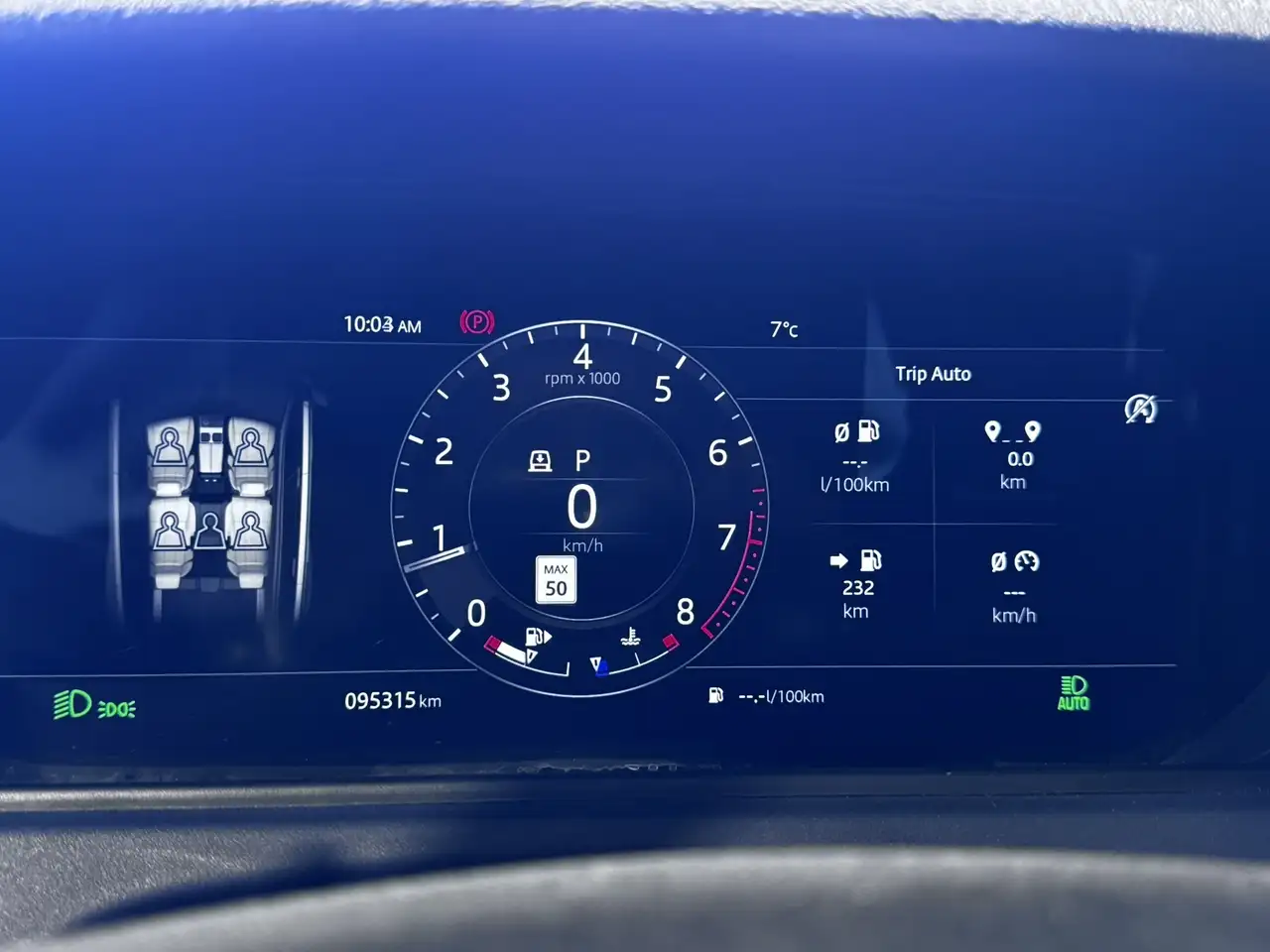 Land Rover Range Rover Velar снимка Land Rover Range Rover Velar