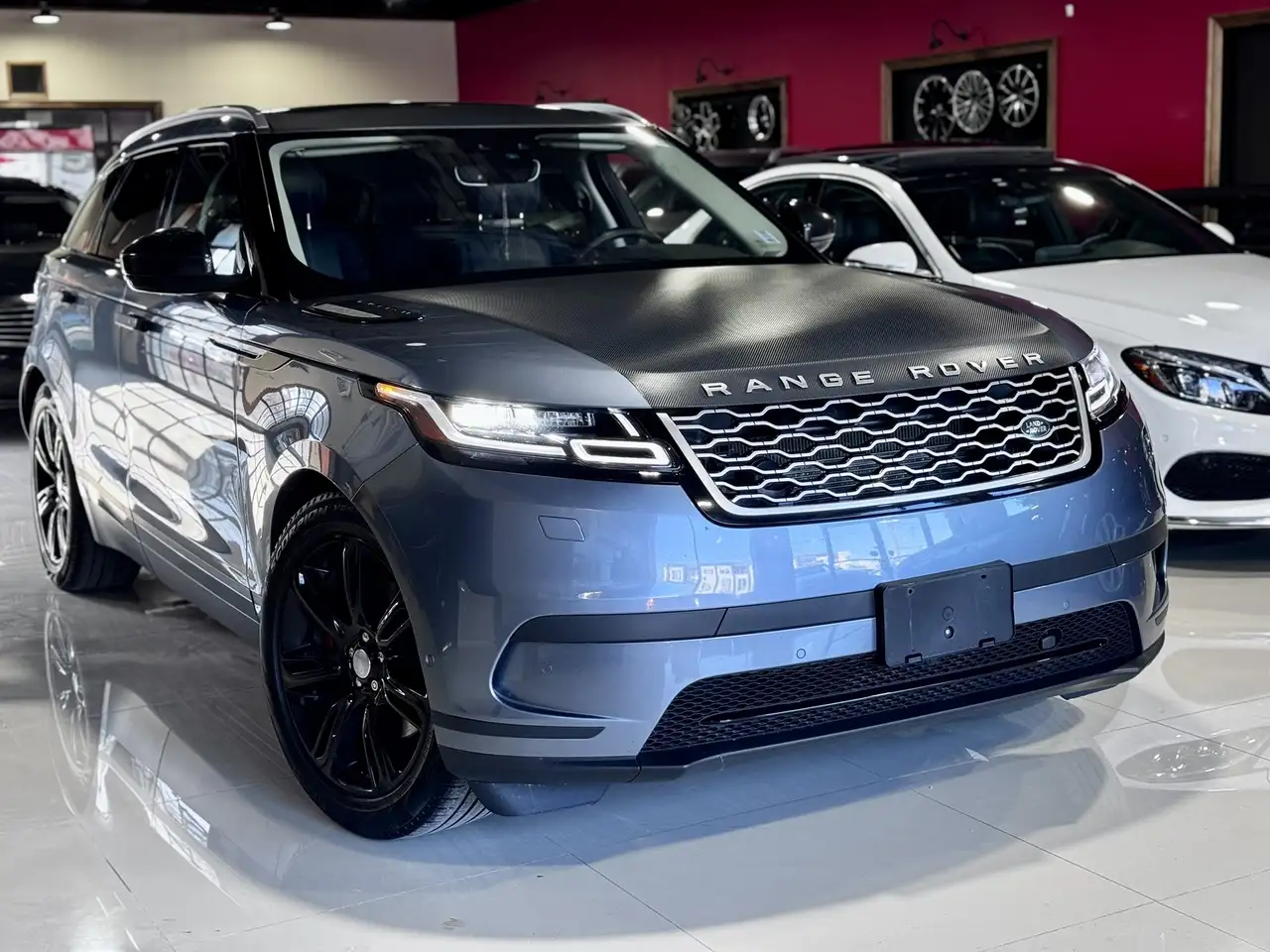 Land Rover Range Rover Velar снимка Land Rover Range Rover Velar