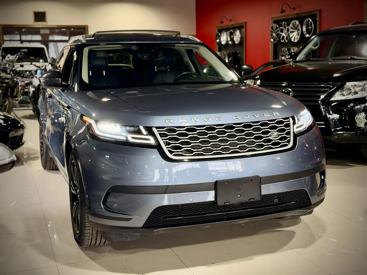 Land Rover Range Rover Velar снимка Land Rover Range Rover Velar