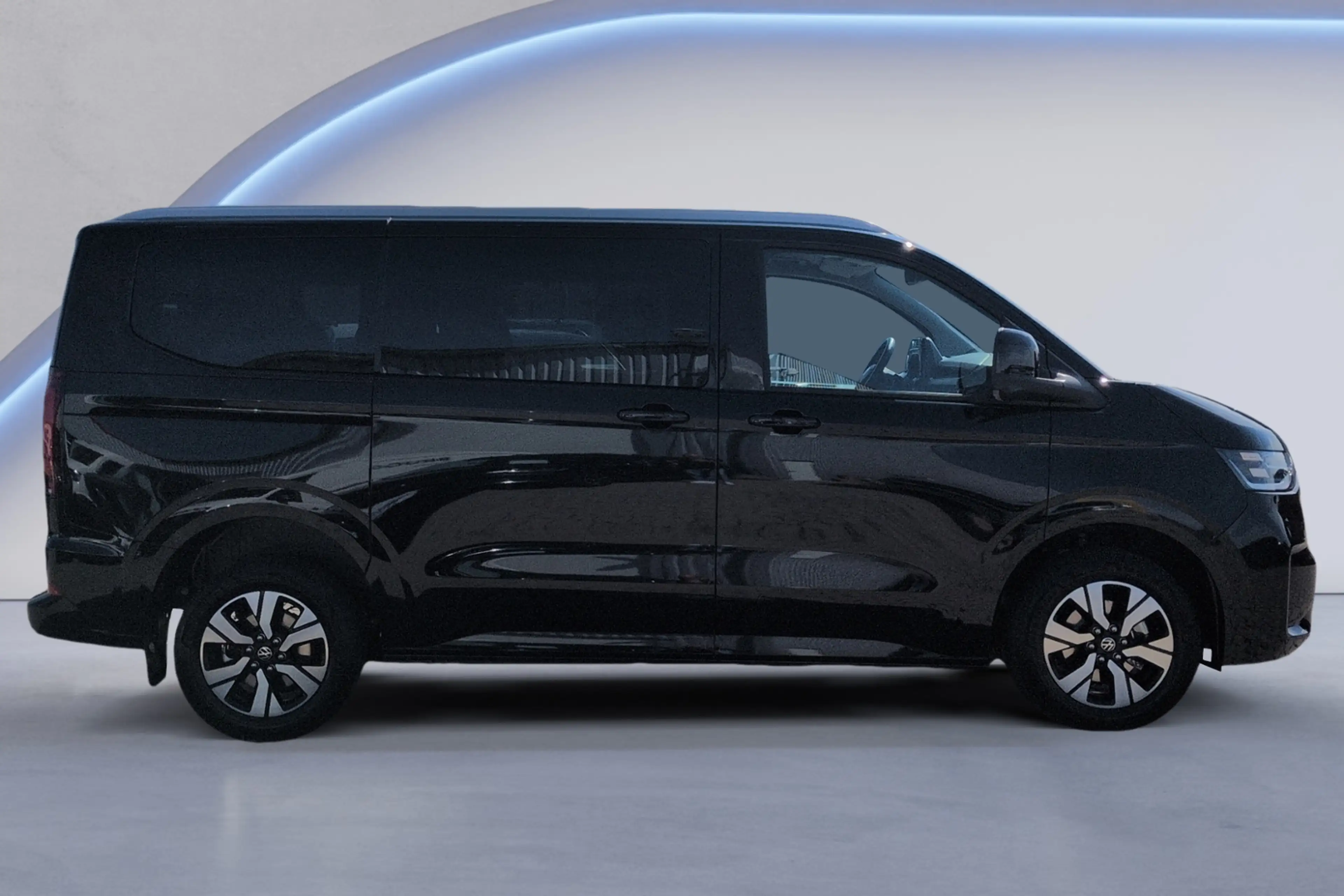 Volkswagen T7 Caravelle Style 2.0 TDI 4MO KR AHK+MATRIX+ — photo 7