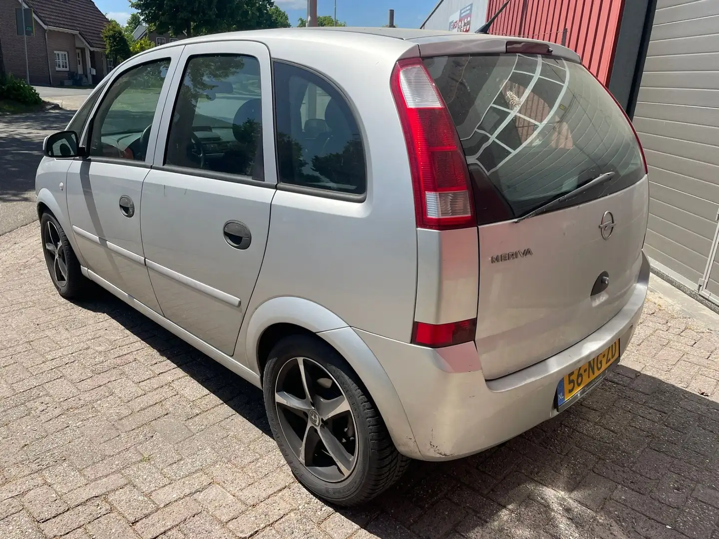 Opel Meriva Meriva 1.6 Enjoy Zilver - 2