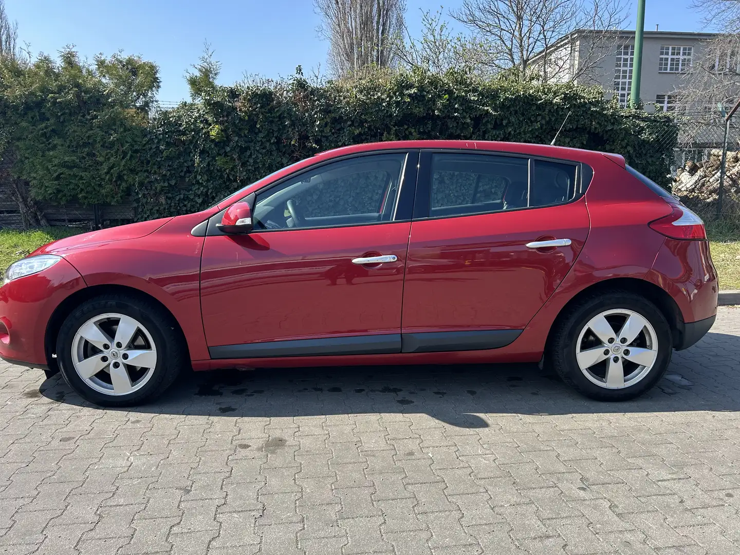 Renault Megane Authentique - 1