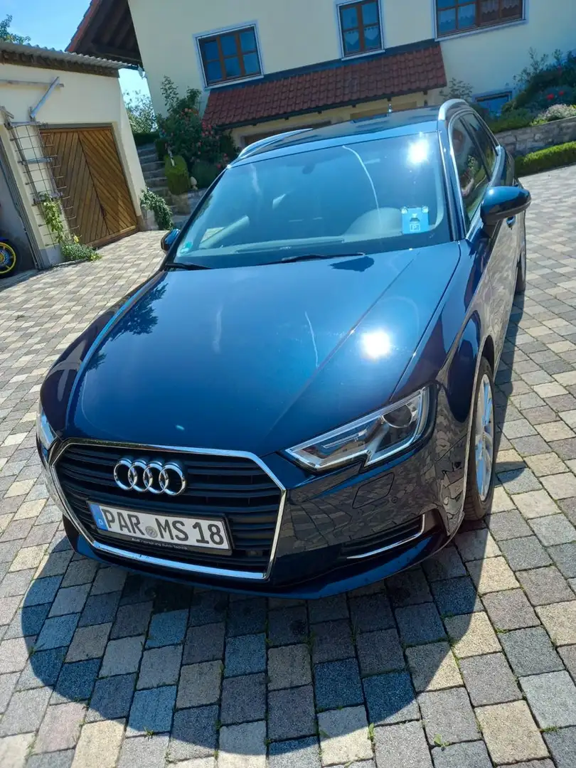 Audi A3 Sportback design Blau - 1