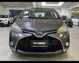 Toyota Yaris 1.5 Hybrid 5 porte Cool 62cv 2016 Grijs - thumbnail 2