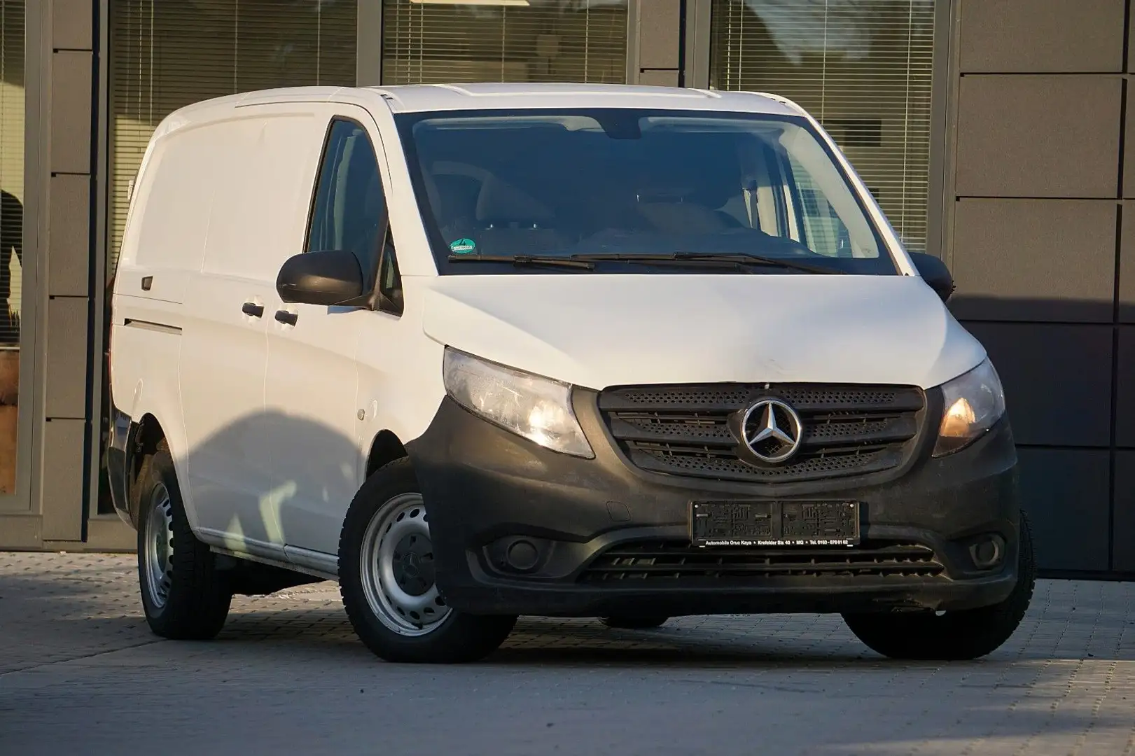 Mercedes-Benz Vito Kasten lang *3-Sitzer*Kamera*Navi* Bílá - 1