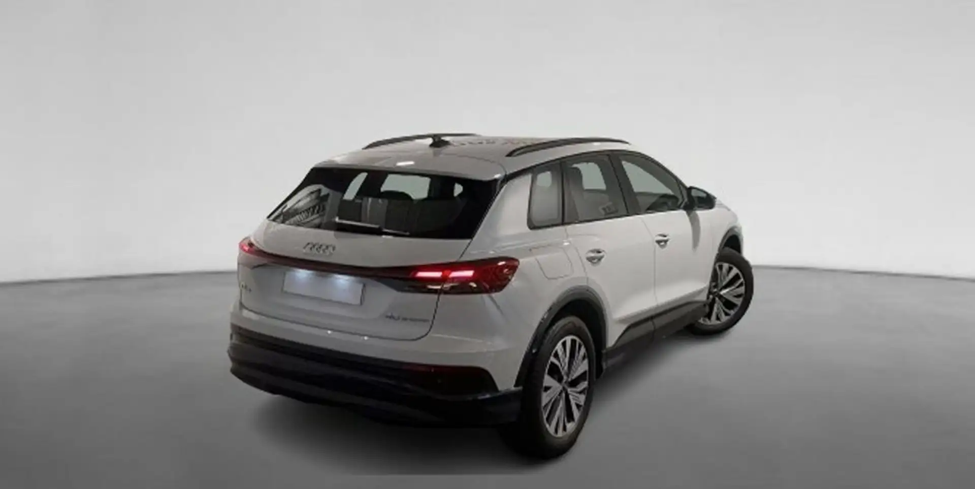 Audi Q4 e-tron 40 Sport 150 kW (204 CV) Blanco - 2