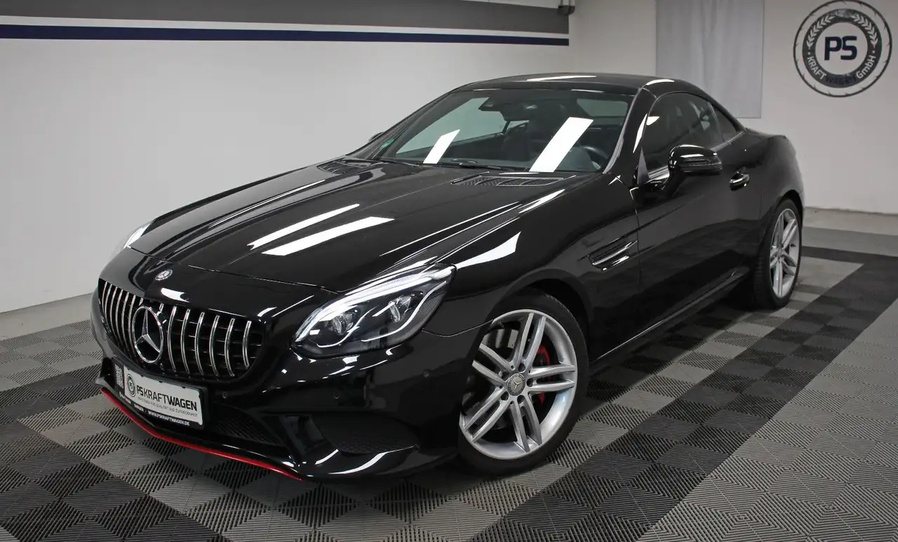 Mercedes-Benz SLC 300