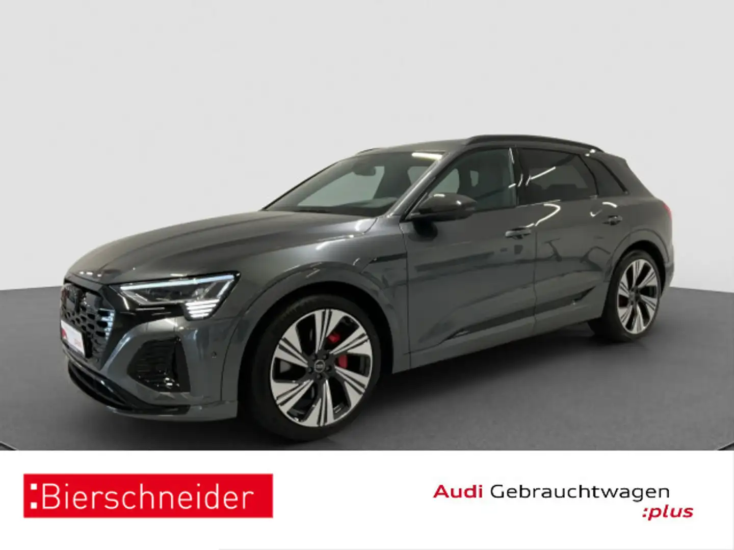 Audi Q8 e-tron 55 qu 2x S-Line Black AHK MATRIX PANO Grau - 1