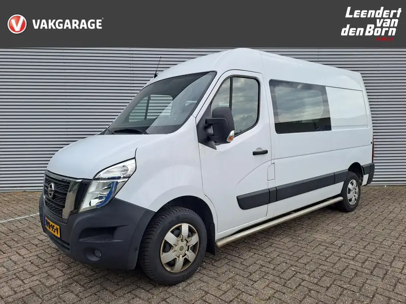 Nissan Interstar