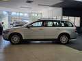Volvo V50 1,6 D Kinetic Silber - thumbnail 2