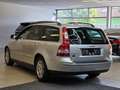 Volvo V50 1,6 D Kinetic Silber - thumbnail 3