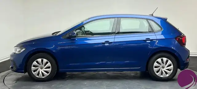 Volkswagen Polo view 3