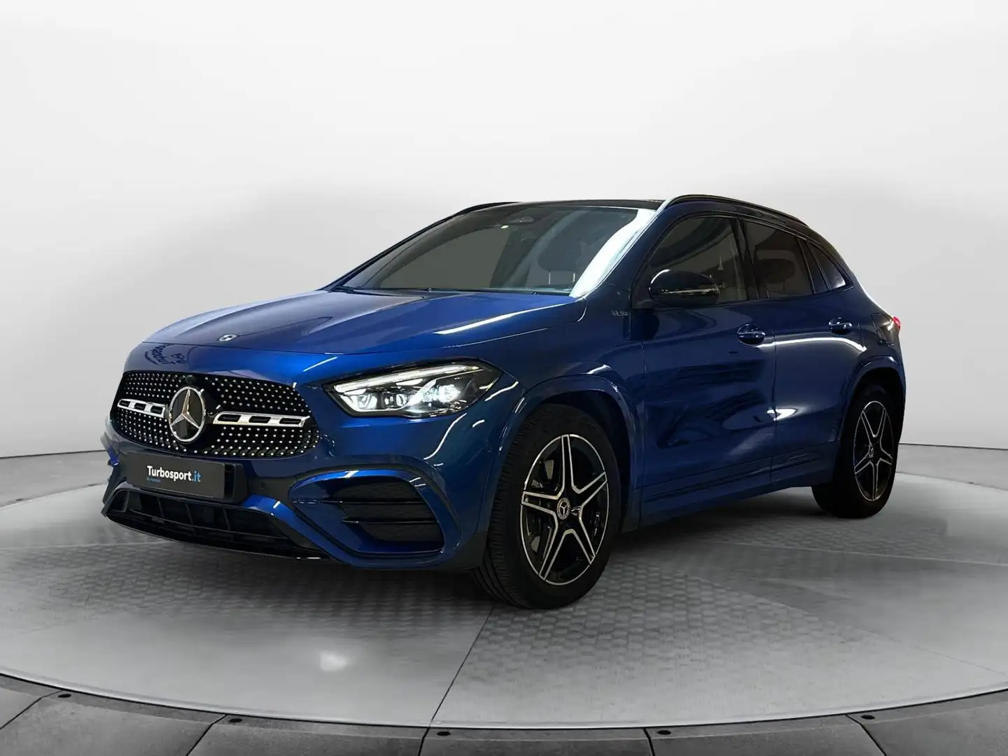 Mercedes-Benz GLA 200 200 d AMG Line Premium Blu/Azzurro - 1