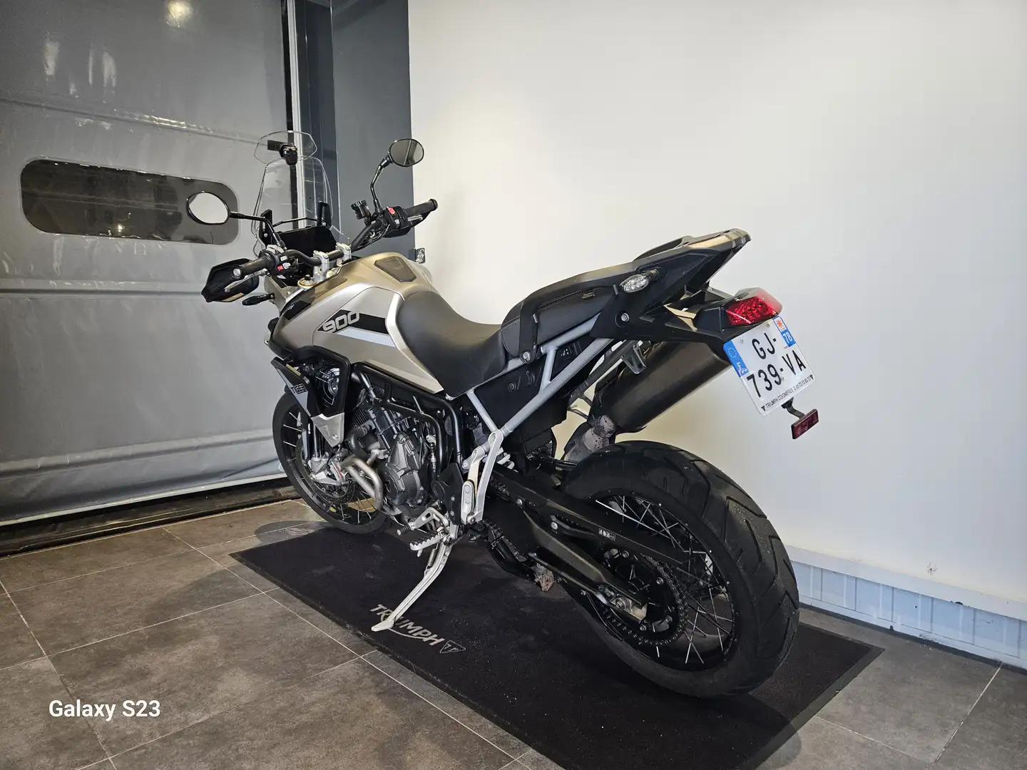 Triumph Tiger 900 Blanc - 1