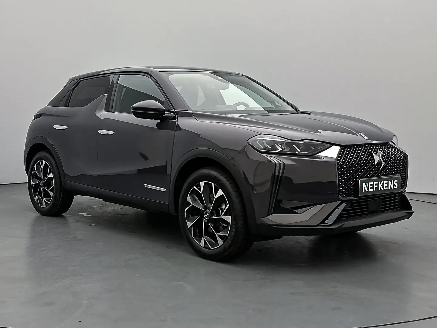 DS Automobiles DS 3 E-Tense Antoine de saint Exupéry 54 kWh Gris - 2