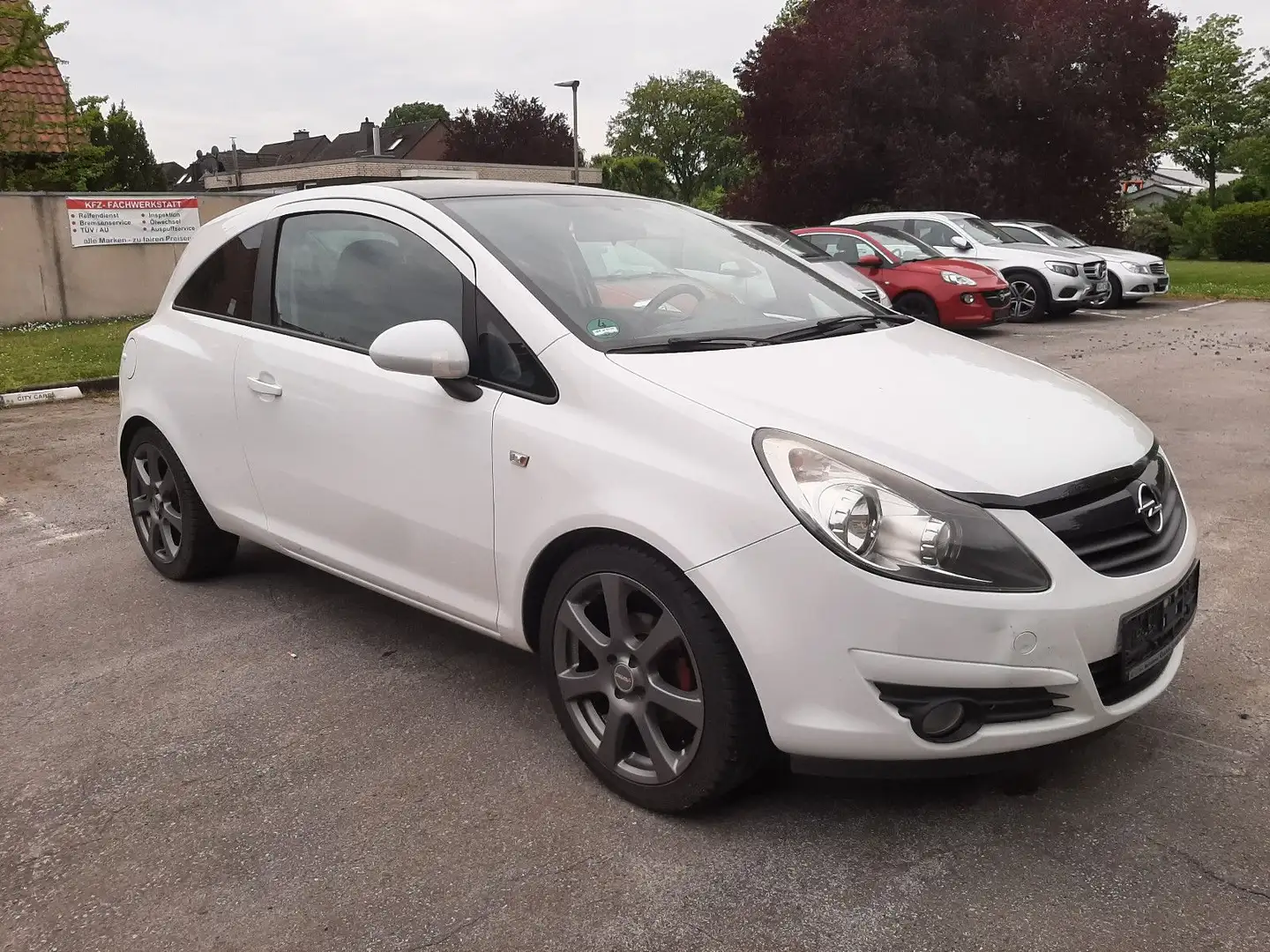 Opel Corsa D  "Color Edition" -Klima/Alu 17" - Blanc - 1