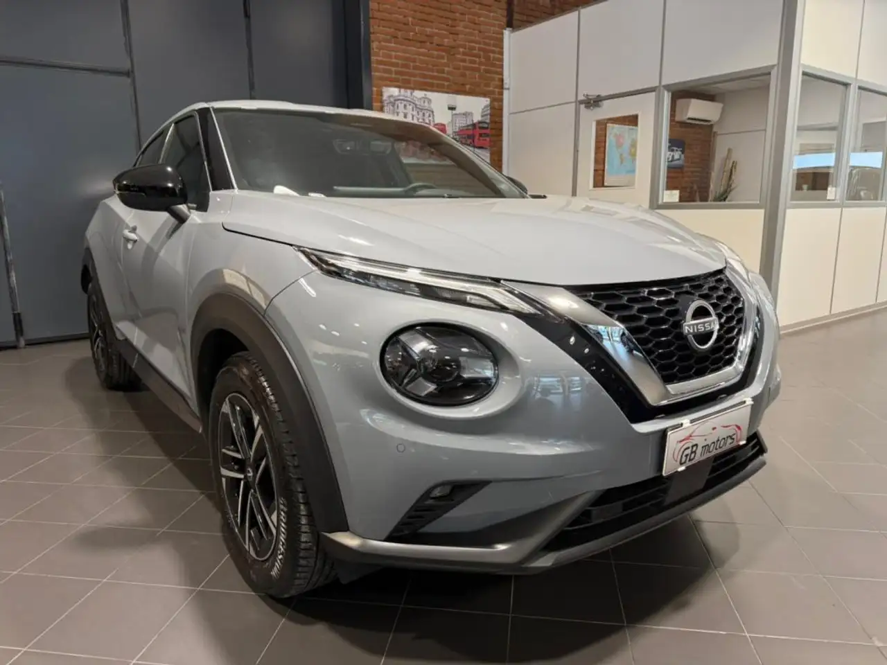 Nissan Juke 1.0 DIG-T 114 CV N-Connecta LED TELEC. 17, миниатюра 3