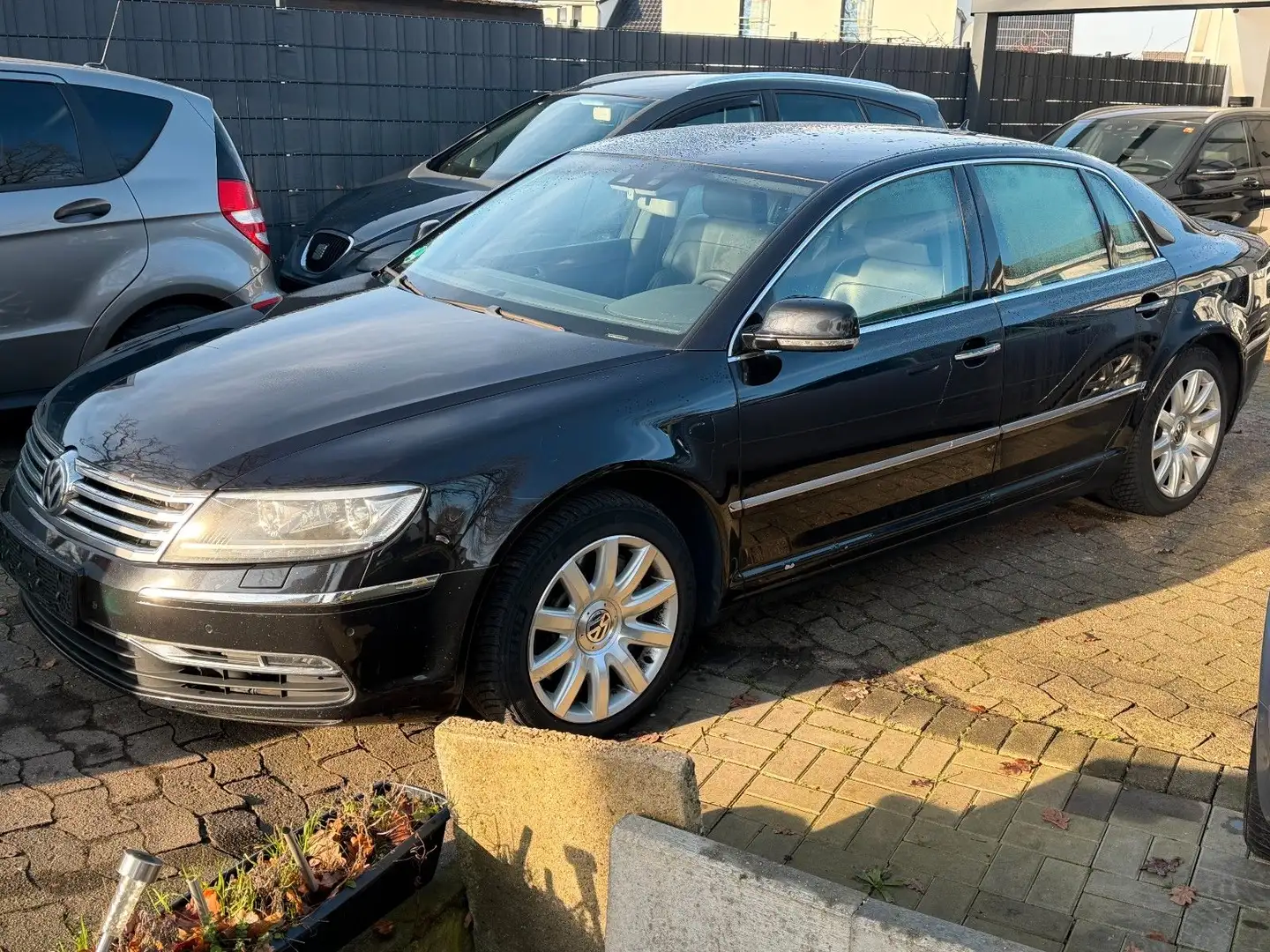 Volkswagen Phaeton V6 TDI,4Motion,AHK,Leder,TÜV NEU Negro - 1