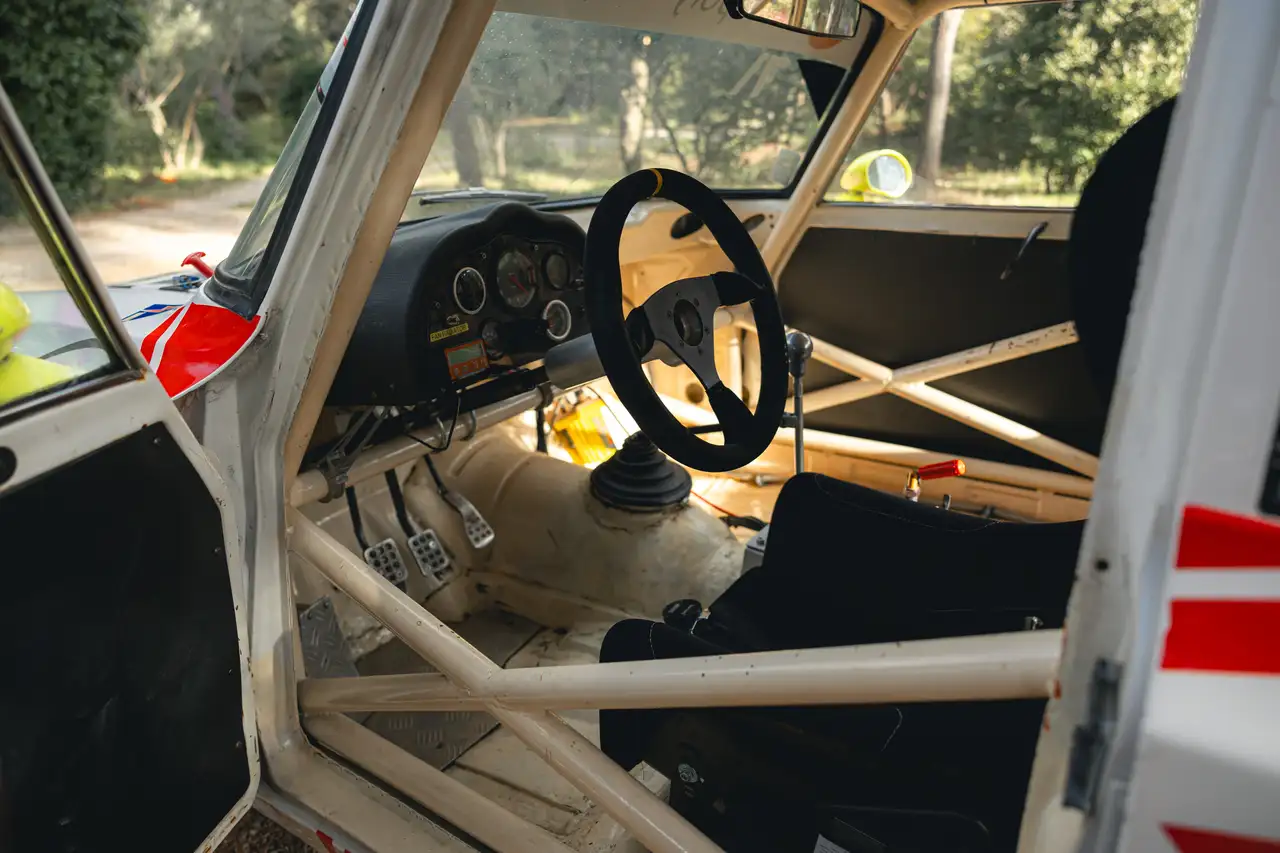 Alfa Romeo Giulia Squadra Bianca, foto 9
