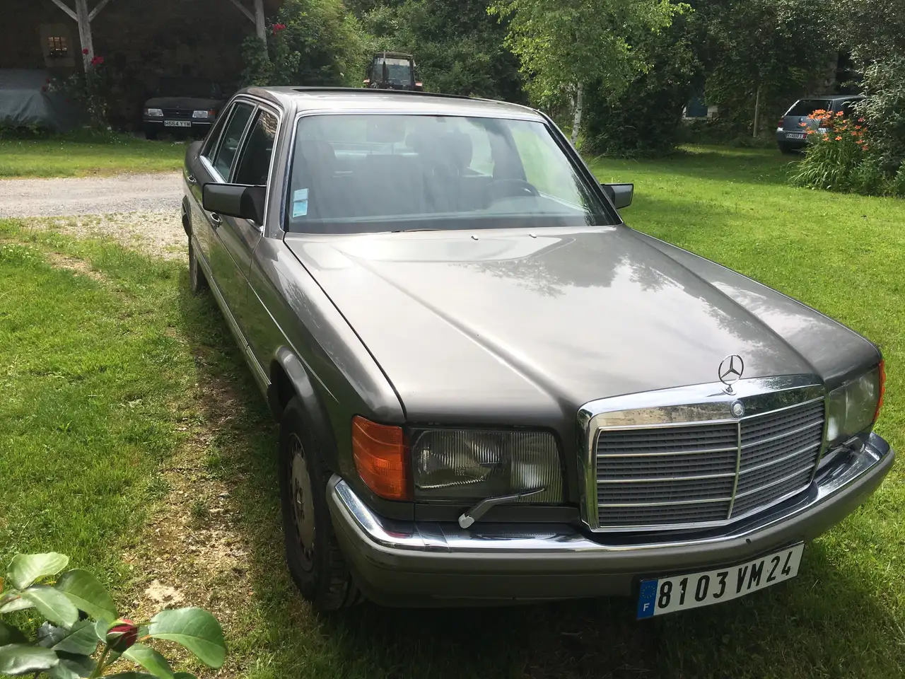 Mercedes-Benz S 560 SEL, foto 2