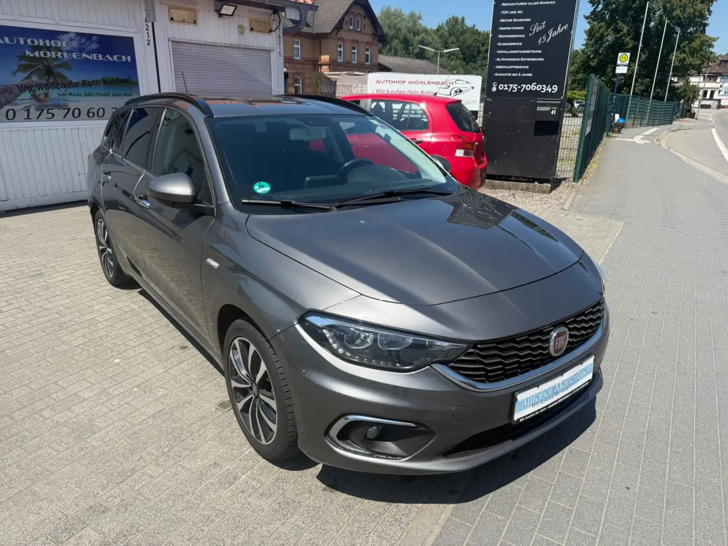 Fiat Tipo Lounge Grau - 2