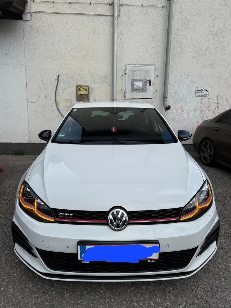 Volkswagen Golf GTI 2,0 TSI PERFORMANCE Weiß - 2