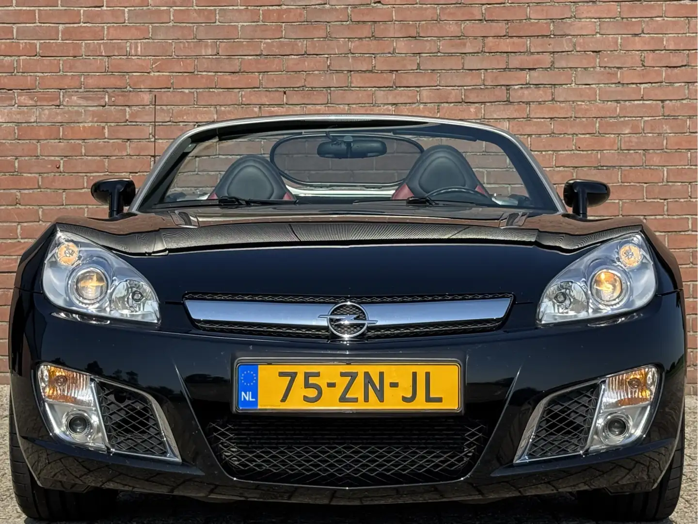 Opel GT 2.0 TURBO ECOTEC | NL-AUTO! | NIEUWSTAAT! | LEDER! Schwarz - 2